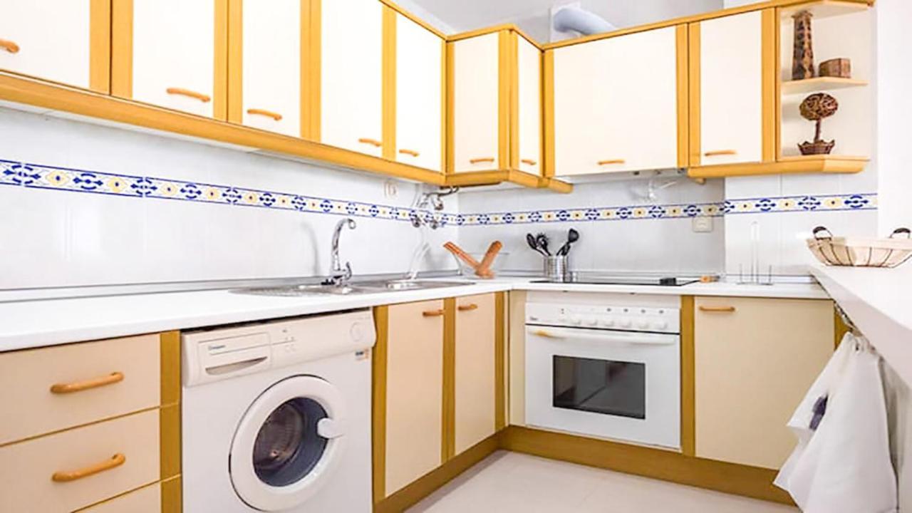 Apartamento En La Playa Con Vistas De Ensueno Almunecar Bagian luar foto