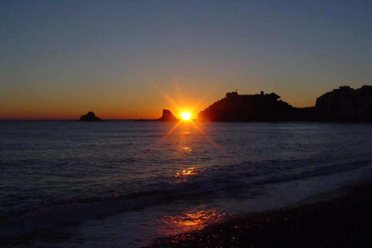 Apartamento En La Playa Con Vistas De Ensueno Almunecar Bagian luar foto